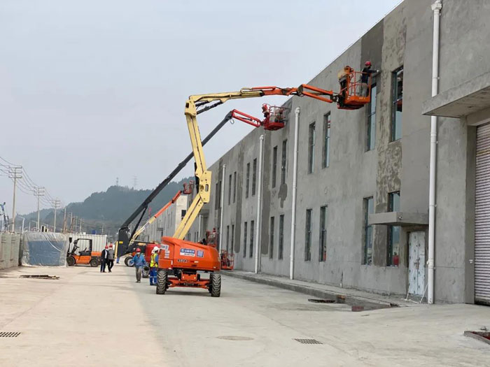 一线探营丨众能联合为工地复工按下“快进键” 一线探营丨众能联合为工地复工按下“快进键”